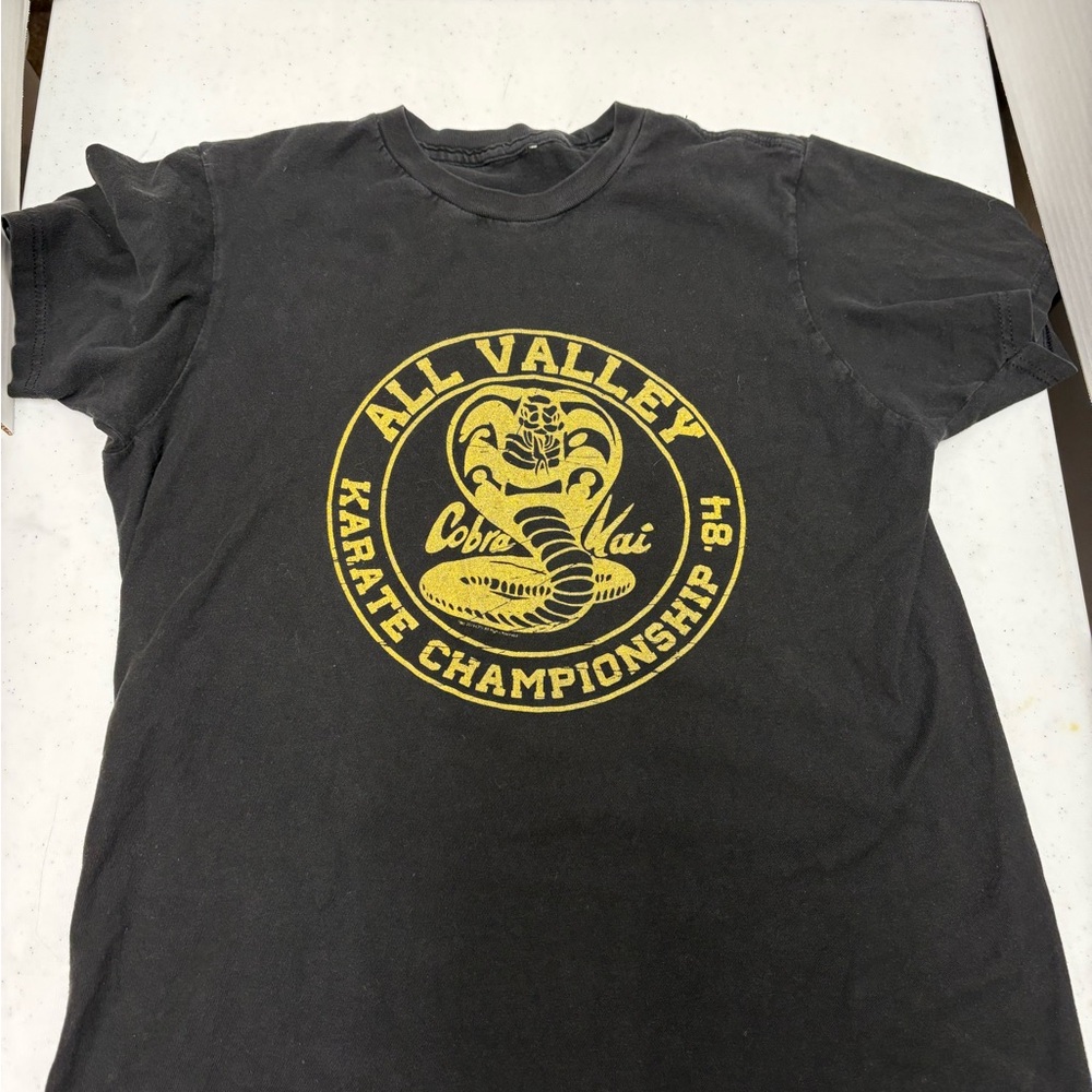 Karate kid all valley cobra kai karate championship 84 tshirt used pre owned